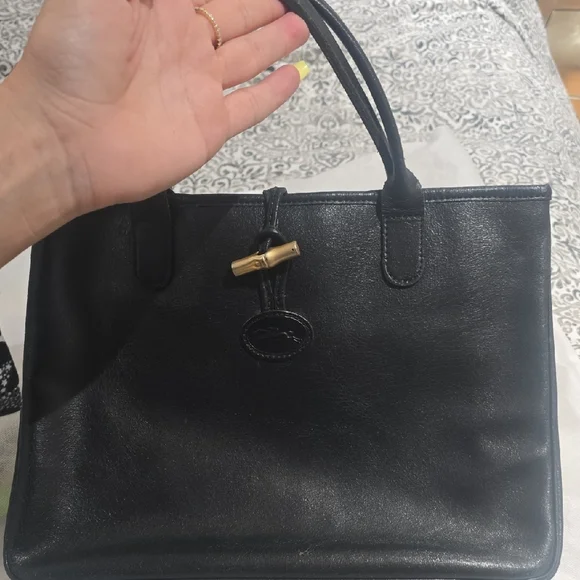 Longchamp Black Satchel with Structured Design - Picture 6 of 9